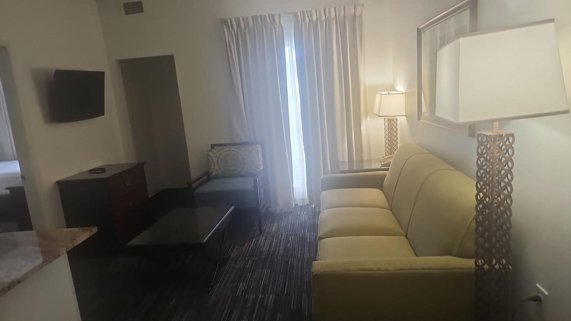 Montreal Suites オーランド エクステリア 写真